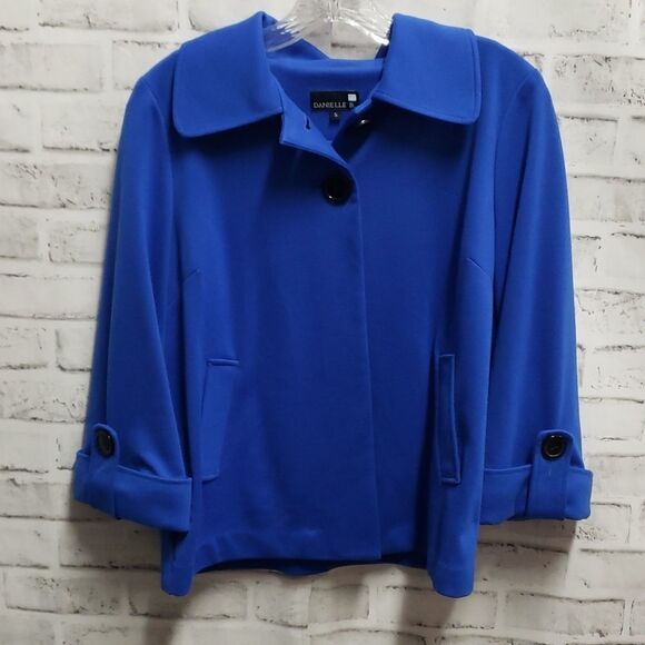 Danielle b jacket  - Picture 1 of 3